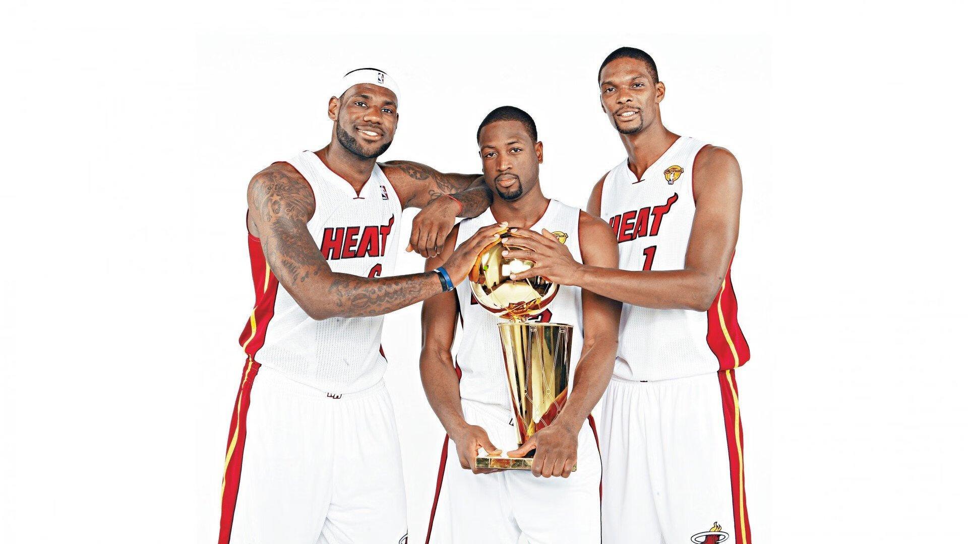 C罗70场闪电达成五大联赛百球里程碑 凯恩与哈兰德同登历史效率榜